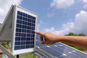 Solar panel solar inverter